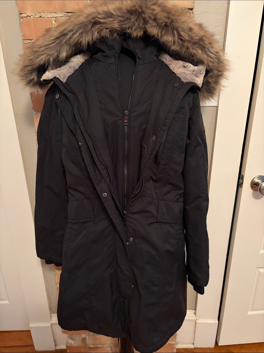 1 Madison Expedition Women's Black Fur-Trim Parka Jacket